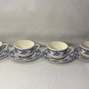 Vintage Royal China Tea Cup and Saucer Set Blue Willow 1952 USA 8pc J 52